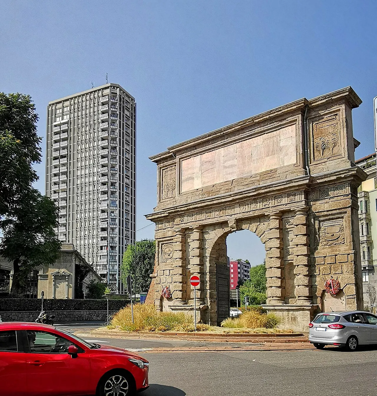 Porta Romana